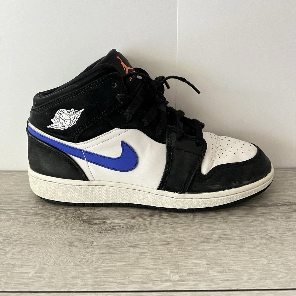 Nike Air Jordan 1 Mid GS White Blue Black Sneakers Size 7Y 554725-084